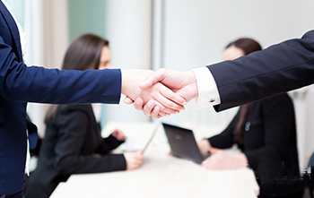 鑫松電器跟東莞市詠泉實驗室設(shè)備有限公司達成合作